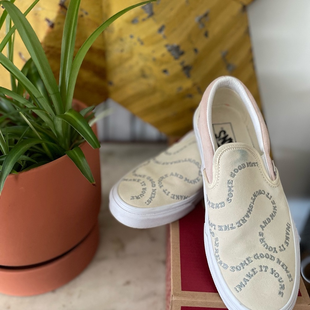 Vans High Vibe Slip-Ons ☀️